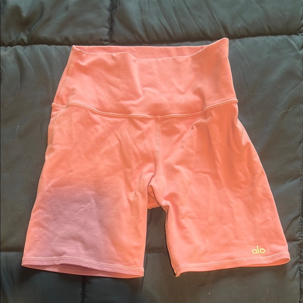 ALO Yoga Pink Bike Shorts High-Waist Stretch